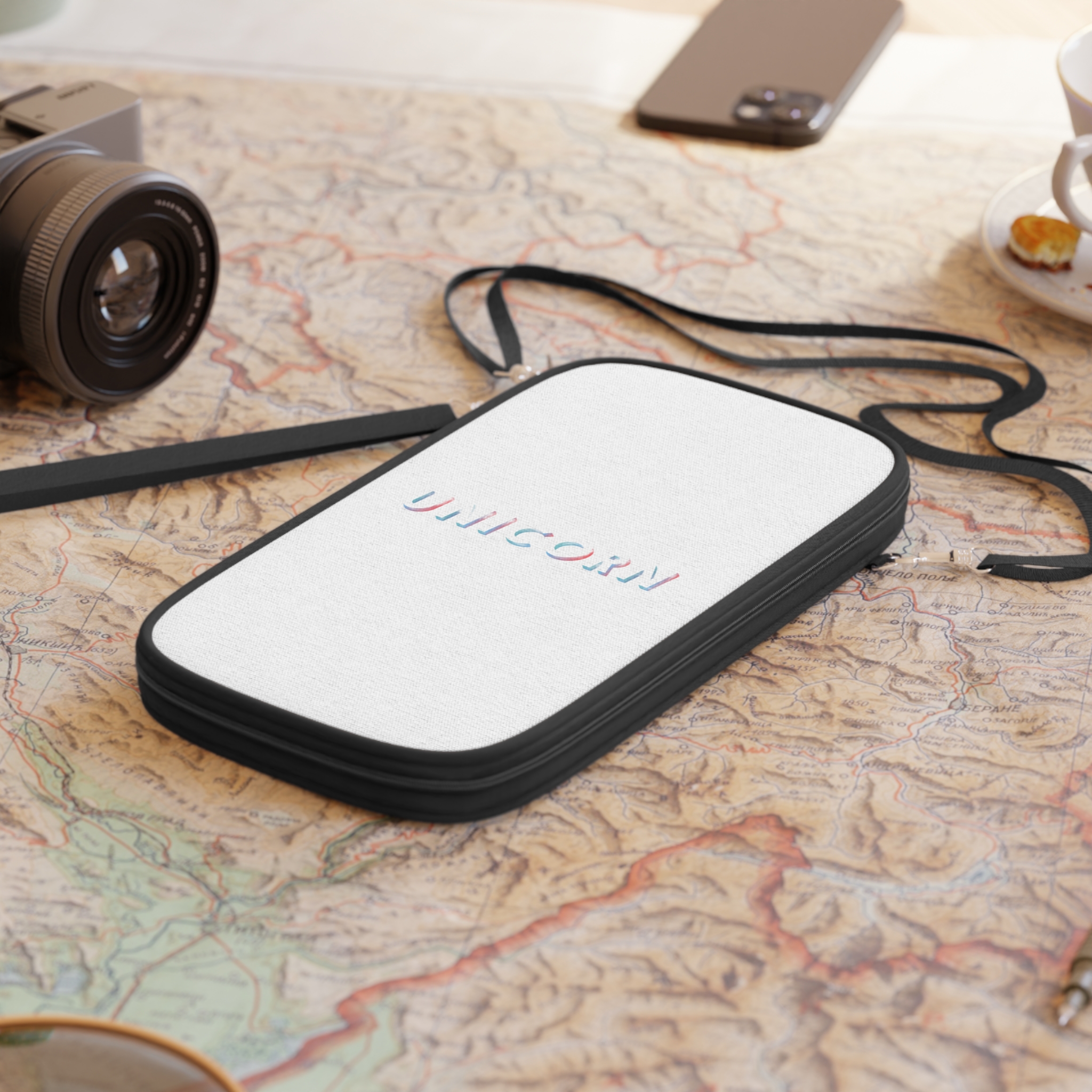 Job153 Wit 40a Passport Wallet - Image 4